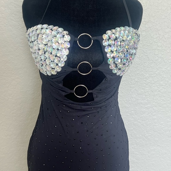 SET Active Strapless Black Dress with Silver Details - Picture 2 of 5